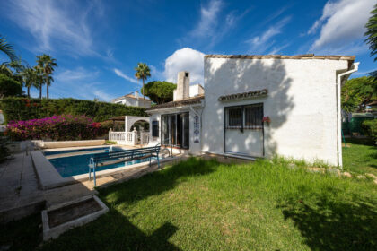 a22c1766440617eeda364eaa5912cffd - 13