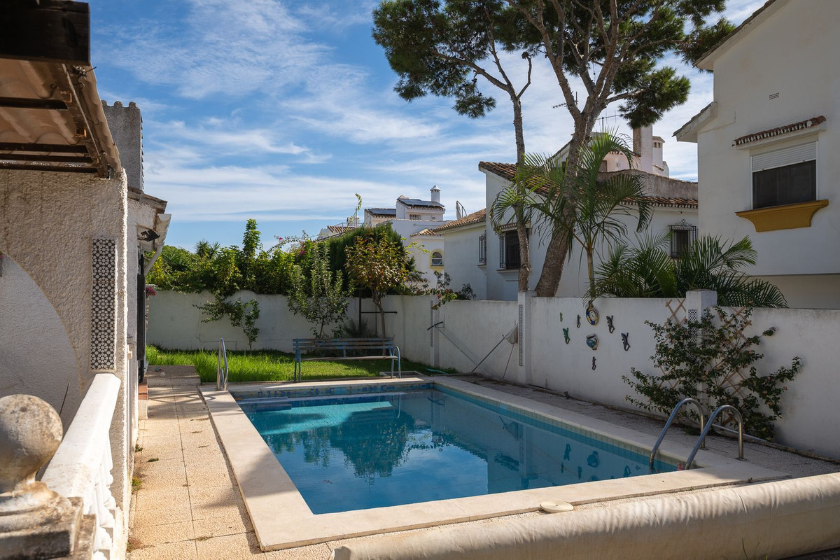 a22c1766440617eeda364eaa5912cffd - 19