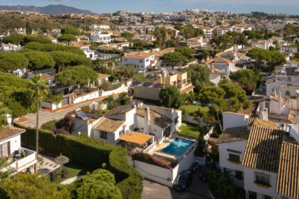 a22c1766440617eeda364eaa5912cffd - 33