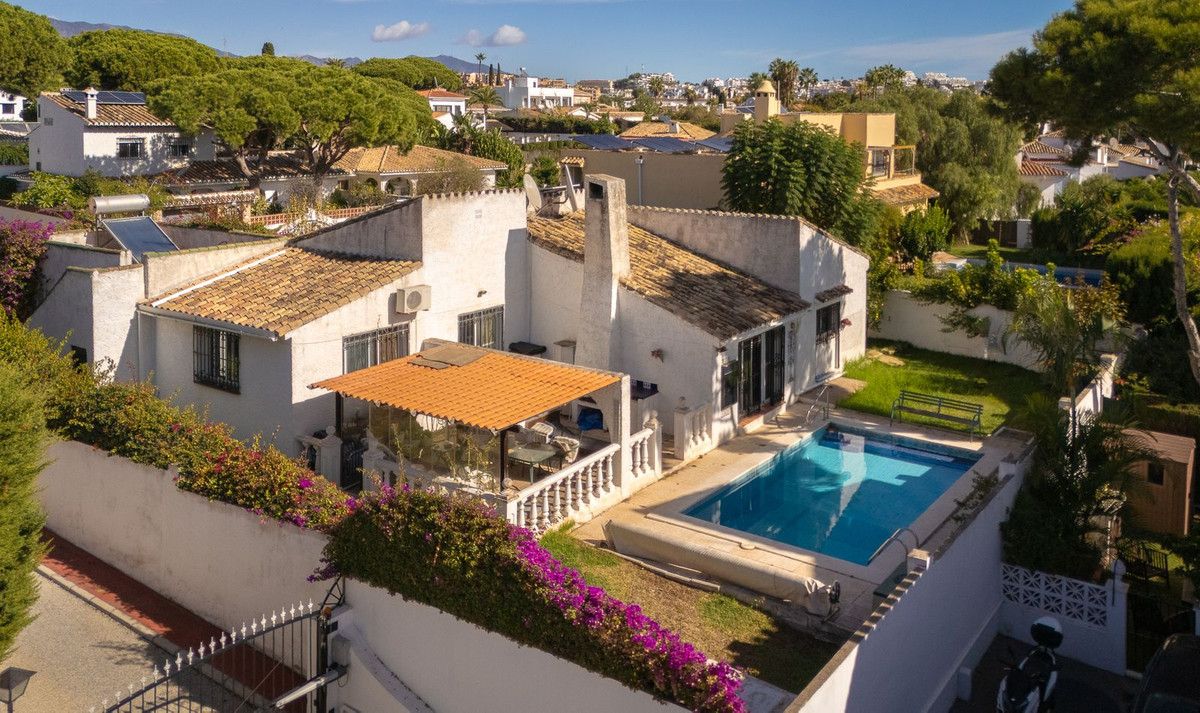 a22c1766440617eeda364eaa5912cffd - 37