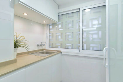 a253376446969a1cb2abae7639bb4017 - 24