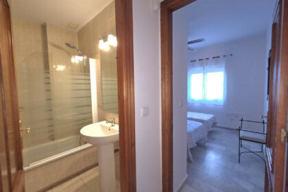 a2dd387d3a36198c6cfd39050167649b - 19