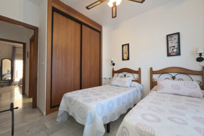 a2dd387d3a36198c6cfd39050167649b - 21