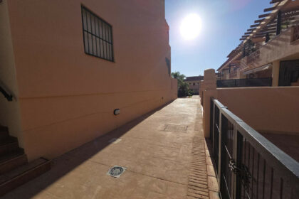 a2dd387d3a36198c6cfd39050167649b - 25