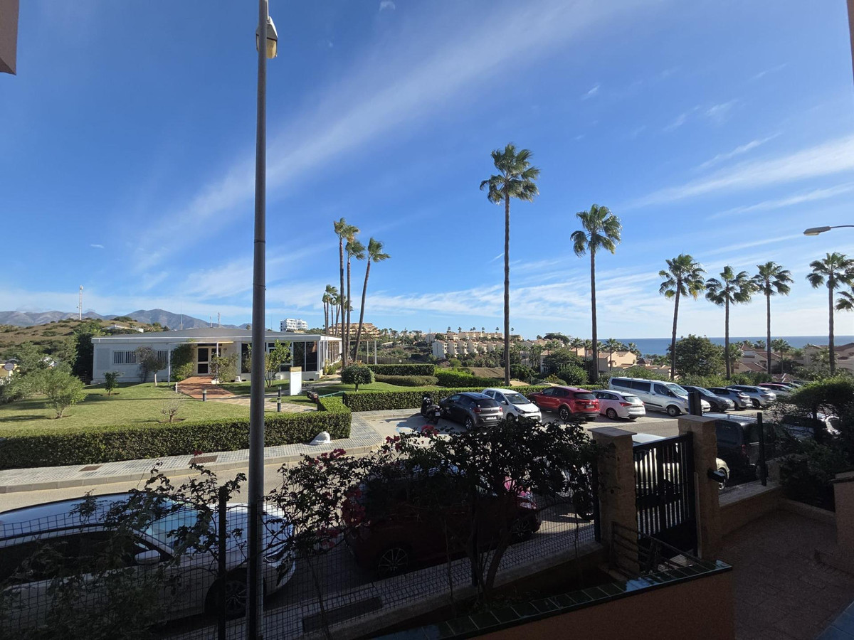 a2dd387d3a36198c6cfd39050167649b - 32