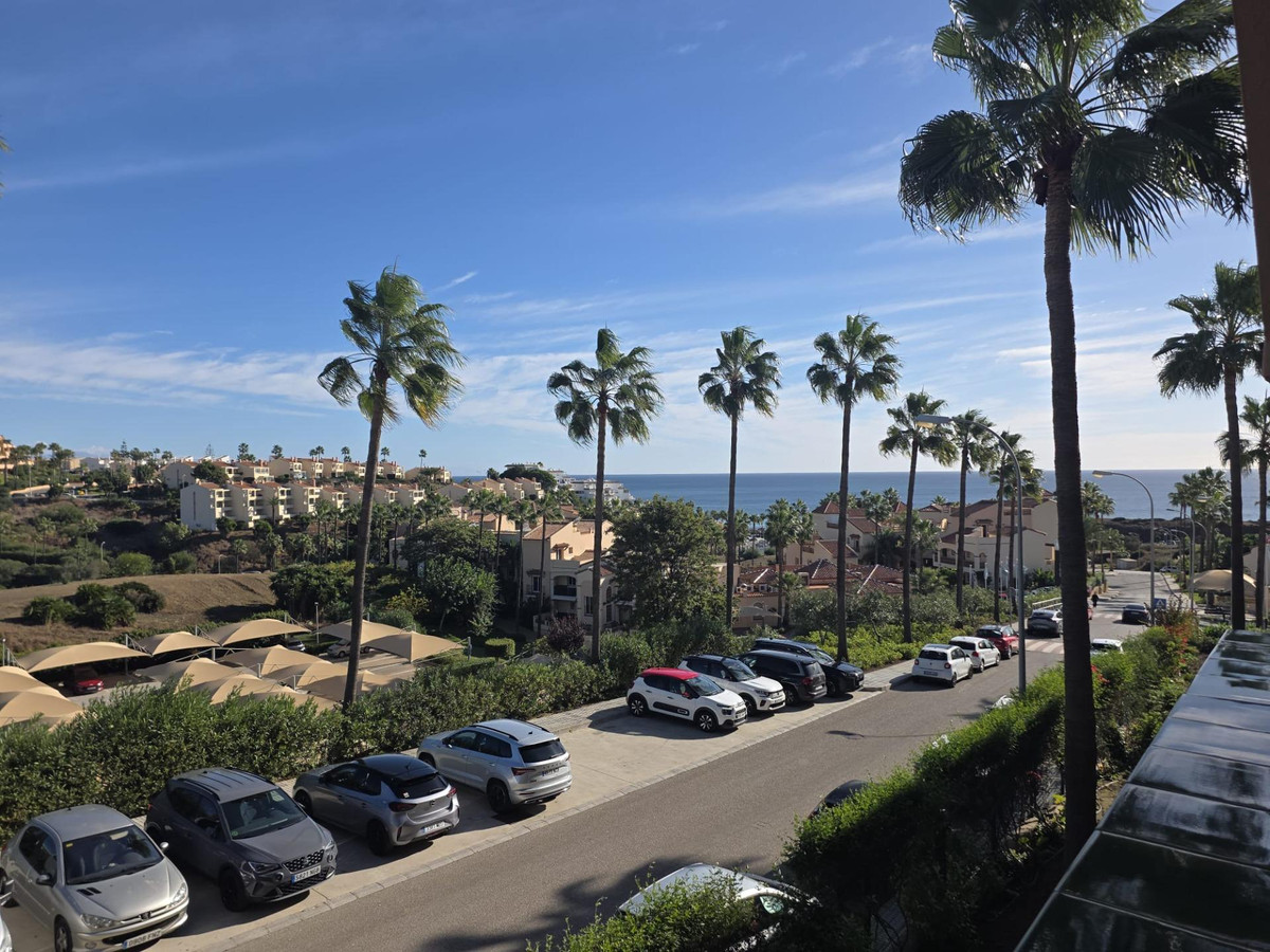 a2dd387d3a36198c6cfd39050167649b - 36