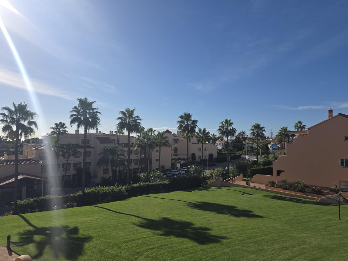 a2dd387d3a36198c6cfd39050167649b - 37