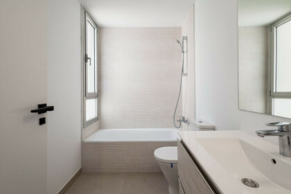 a2e481ec18354cccb64a14541f8184b2 - 13