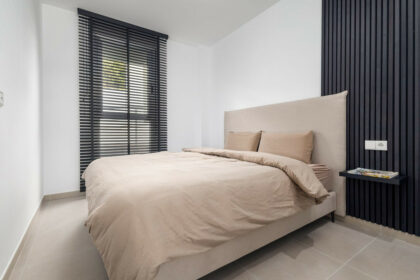 a2e481ec18354cccb64a14541f8184b2 - 14