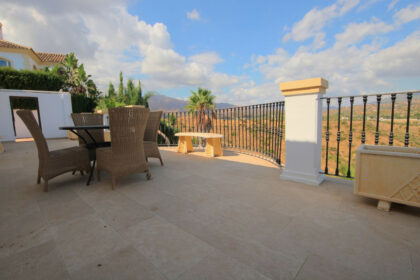 a3f5262561c64294bb1fd6924d90a166 - 12