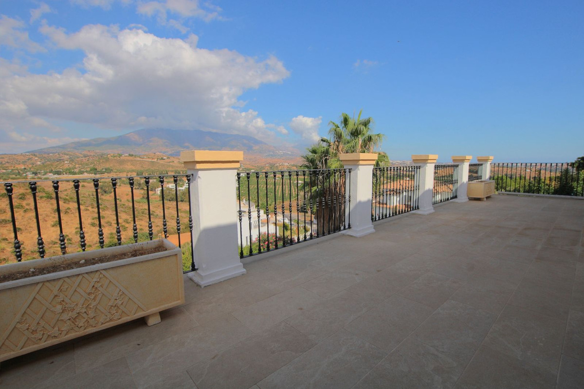 a3f5262561c64294bb1fd6924d90a166 - 13