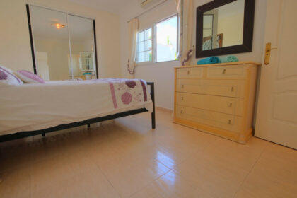 a3f5262561c64294bb1fd6924d90a166 - 28