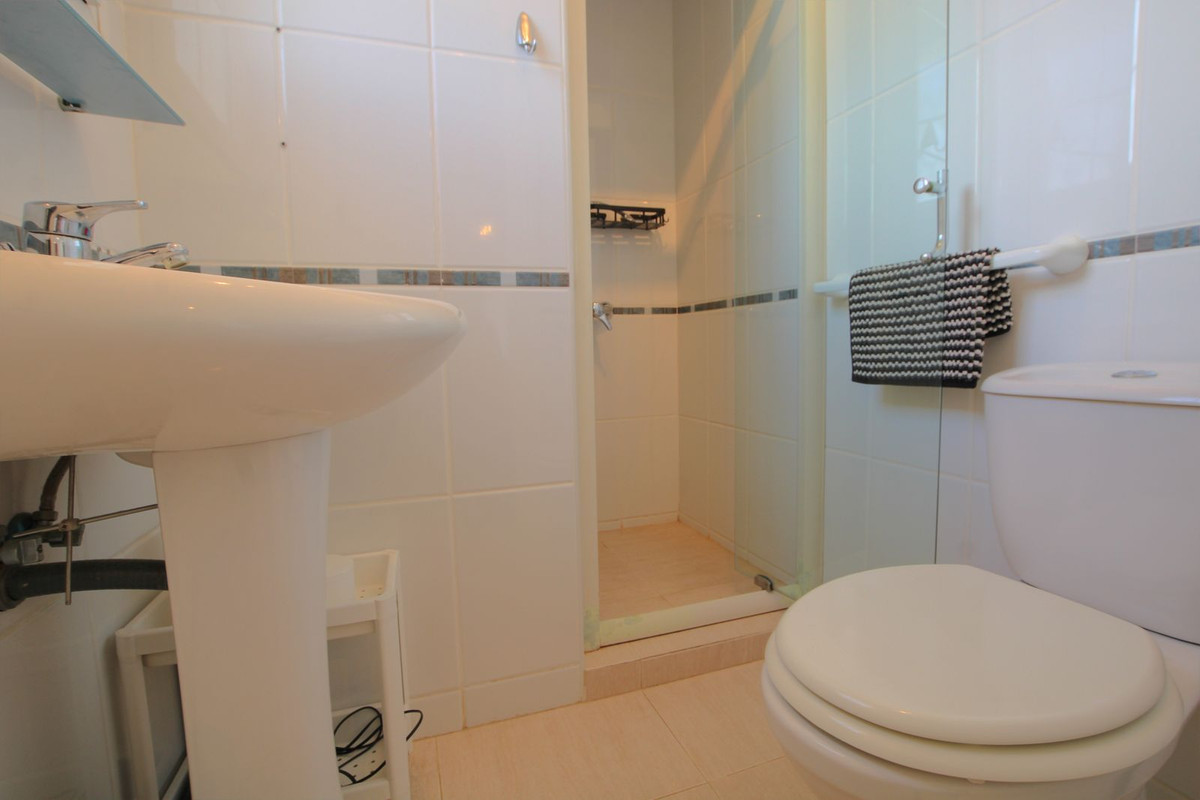 a3f5262561c64294bb1fd6924d90a166 - 31