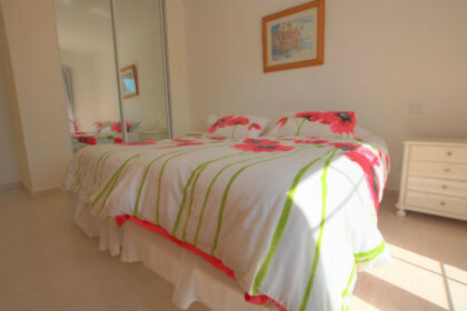 a3f5262561c64294bb1fd6924d90a166 - 33