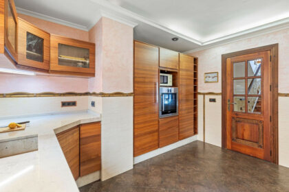 a462ea1179ada13925a74339ad889e02 - 9