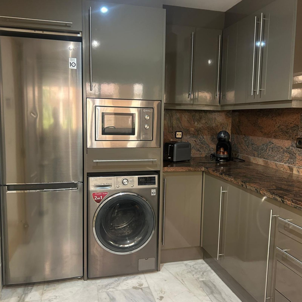 a4c3752a43bd219029e9b87aa1784645 - 11