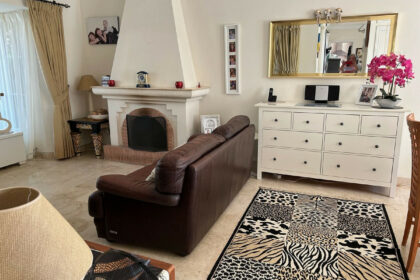 a584318a5254c2120ee7f0ab8cda9ce1 - 2