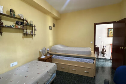 a60ee30237efc05138dc1b8c1a2fd921 - 13