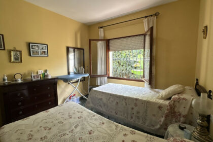 a60ee30237efc05138dc1b8c1a2fd921 - 15