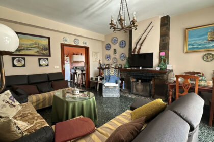 a60ee30237efc05138dc1b8c1a2fd921 - 7