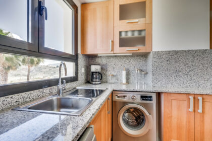 a6a1e419565a12587f293a1e88042f5b - 14