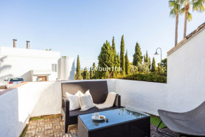 a6ea8c040e9a20275c70be18a4711657 - 15