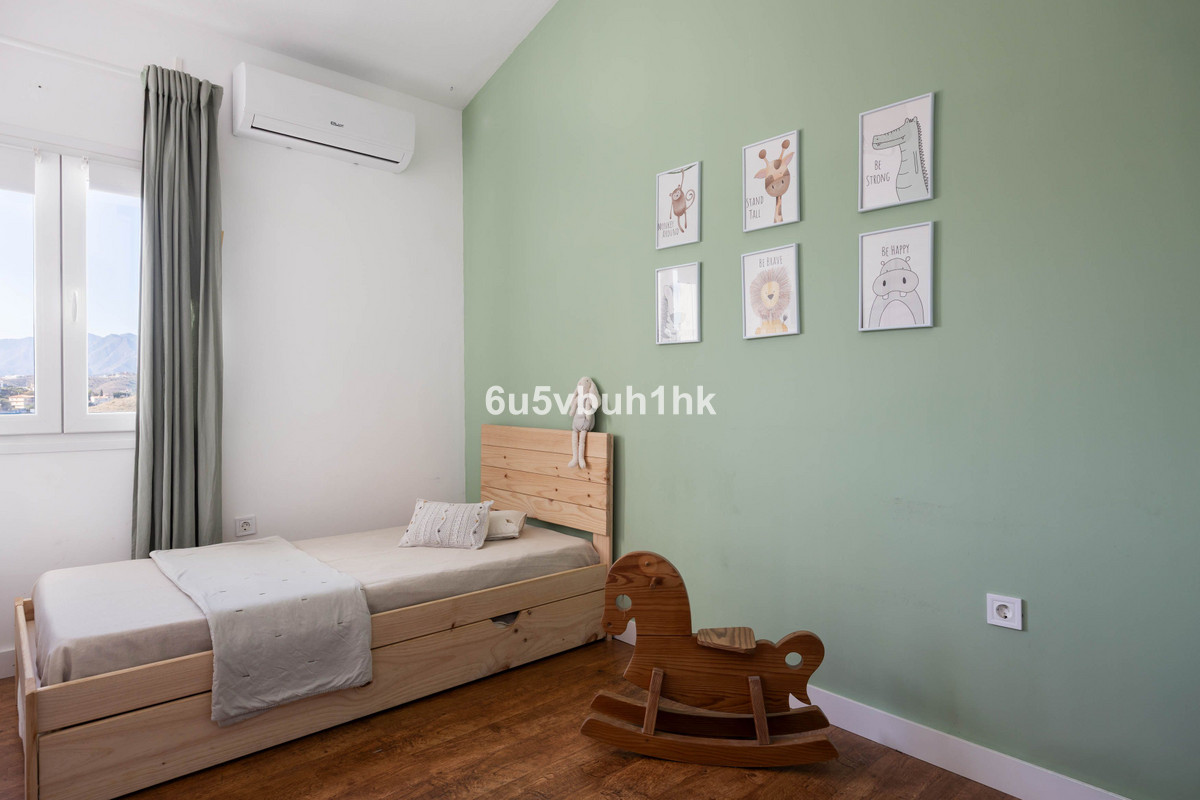 a6ea8c040e9a20275c70be18a4711657 - 24