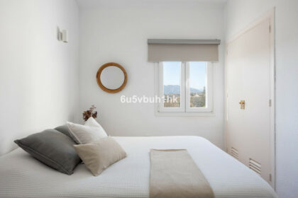 a6ea8c040e9a20275c70be18a4711657 - 26