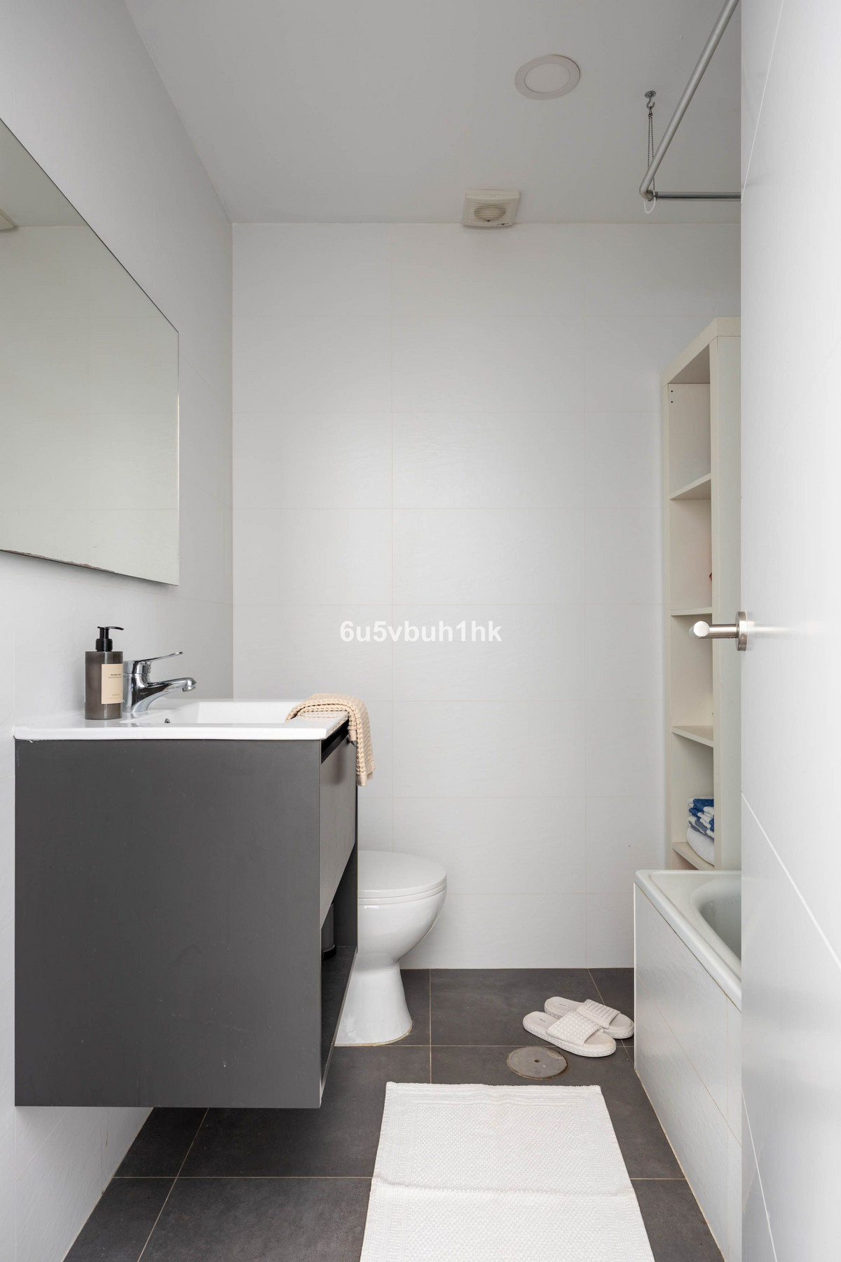 a6ea8c040e9a20275c70be18a4711657 - 27