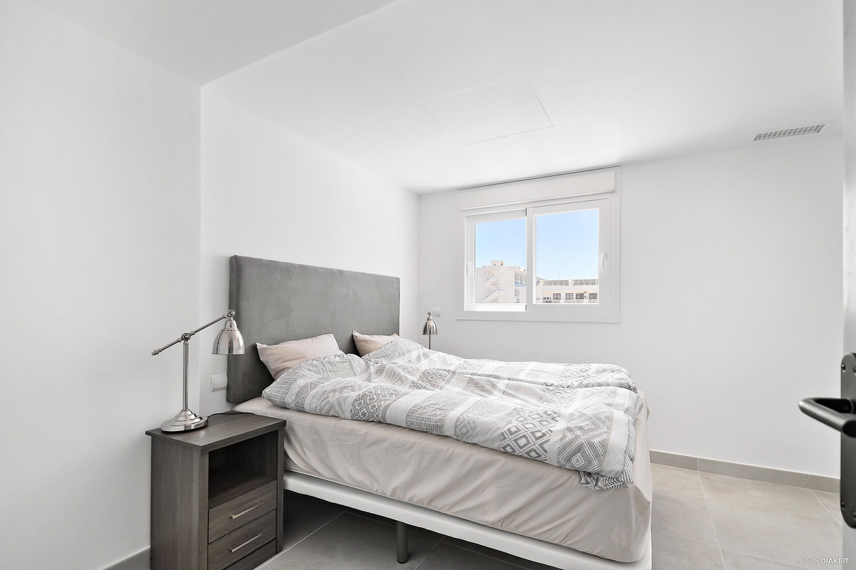 a7cf24f7ca0c01343da7ac2d2b039ce7 - 8