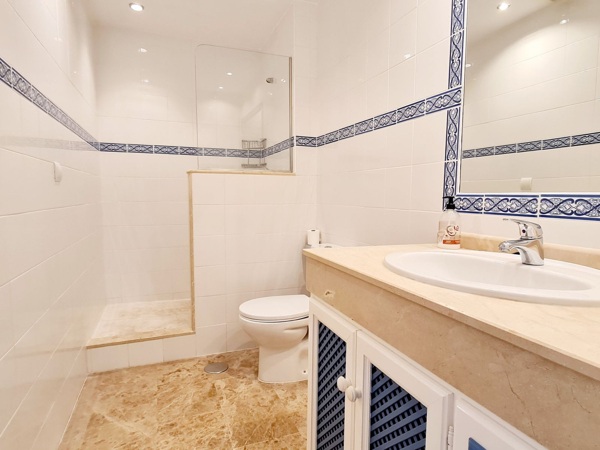 a7dd1672aa25d810a3f9b8d928663934 - 12