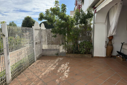 a80d6d01adbedca3306110e0a2f9a236 - 14