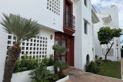 a80d6d01adbedca3306110e0a2f9a236 - 21