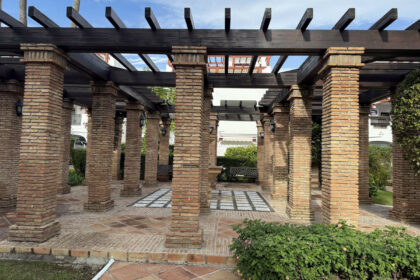 a80d6d01adbedca3306110e0a2f9a236 - 26