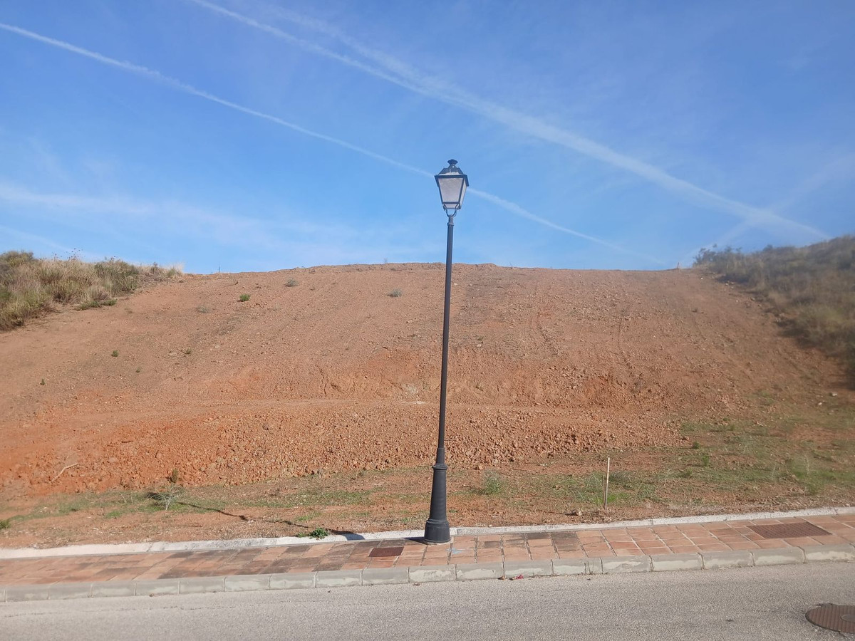 a8cec5640467af224025d91559fd5a24 - 4