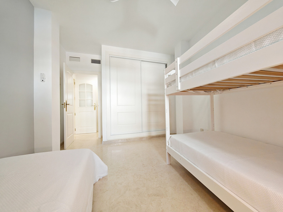 a9462e0a160de897926ec6e5f25b2f37 - 11