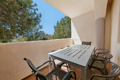 a9462e0a160de897926ec6e5f25b2f37 - 15