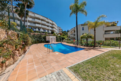 a9462e0a160de897926ec6e5f25b2f37 - 18