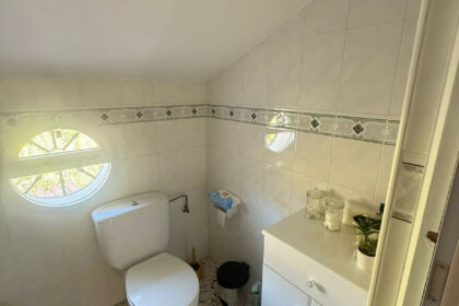 a9ce62bdac066de985a370fdcb504f47 - 13