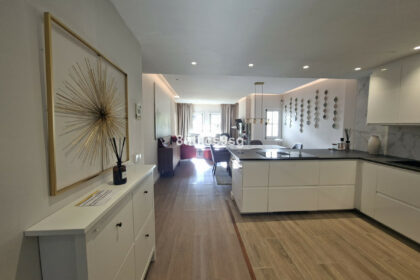 a9e170fa75d46dedffebca45ec2e2e0e - 16