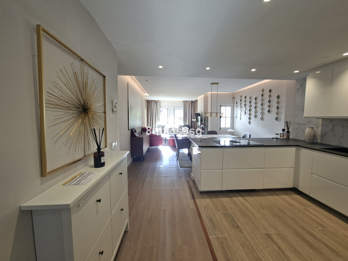 a9e170fa75d46dedffebca45ec2e2e0e - 16