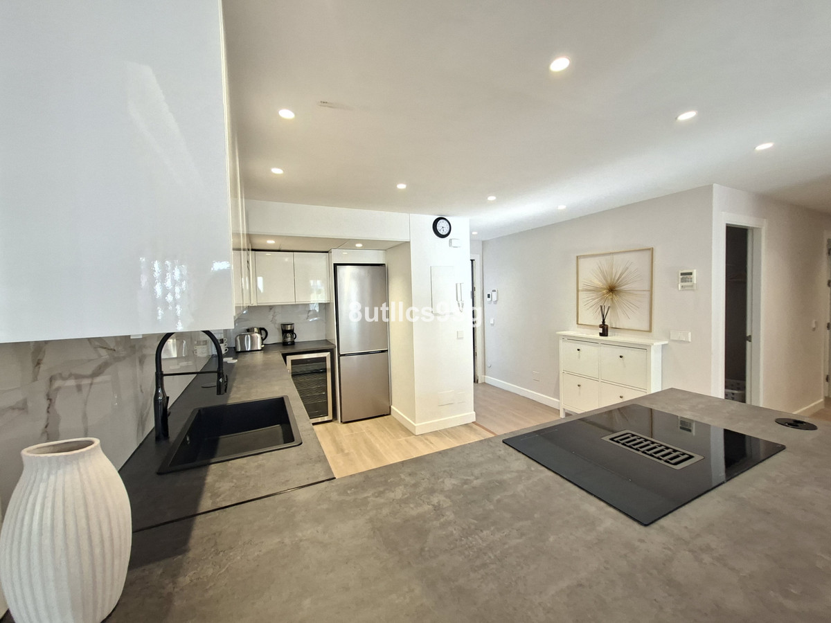 a9e170fa75d46dedffebca45ec2e2e0e - 21