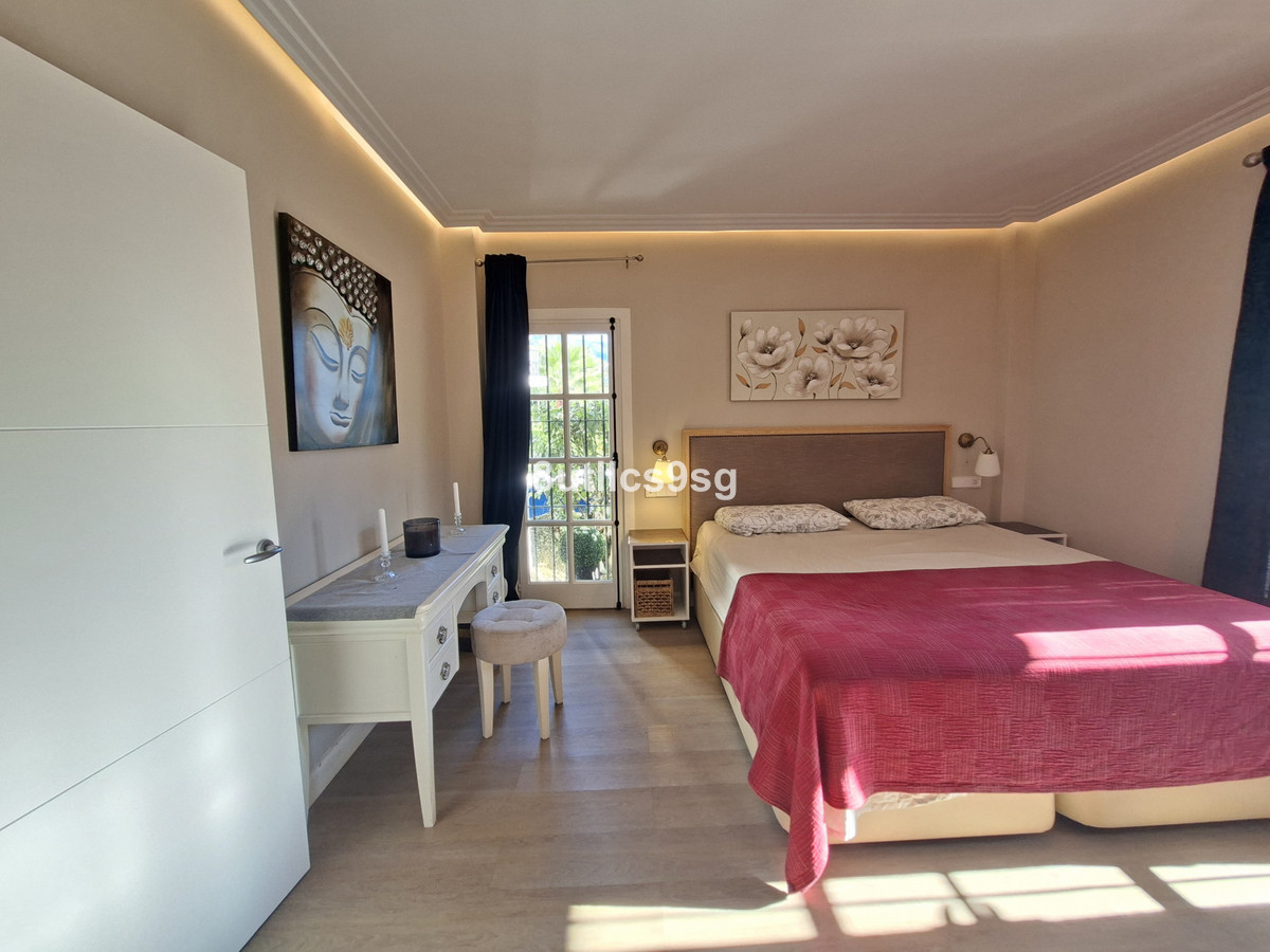 a9e170fa75d46dedffebca45ec2e2e0e - 26