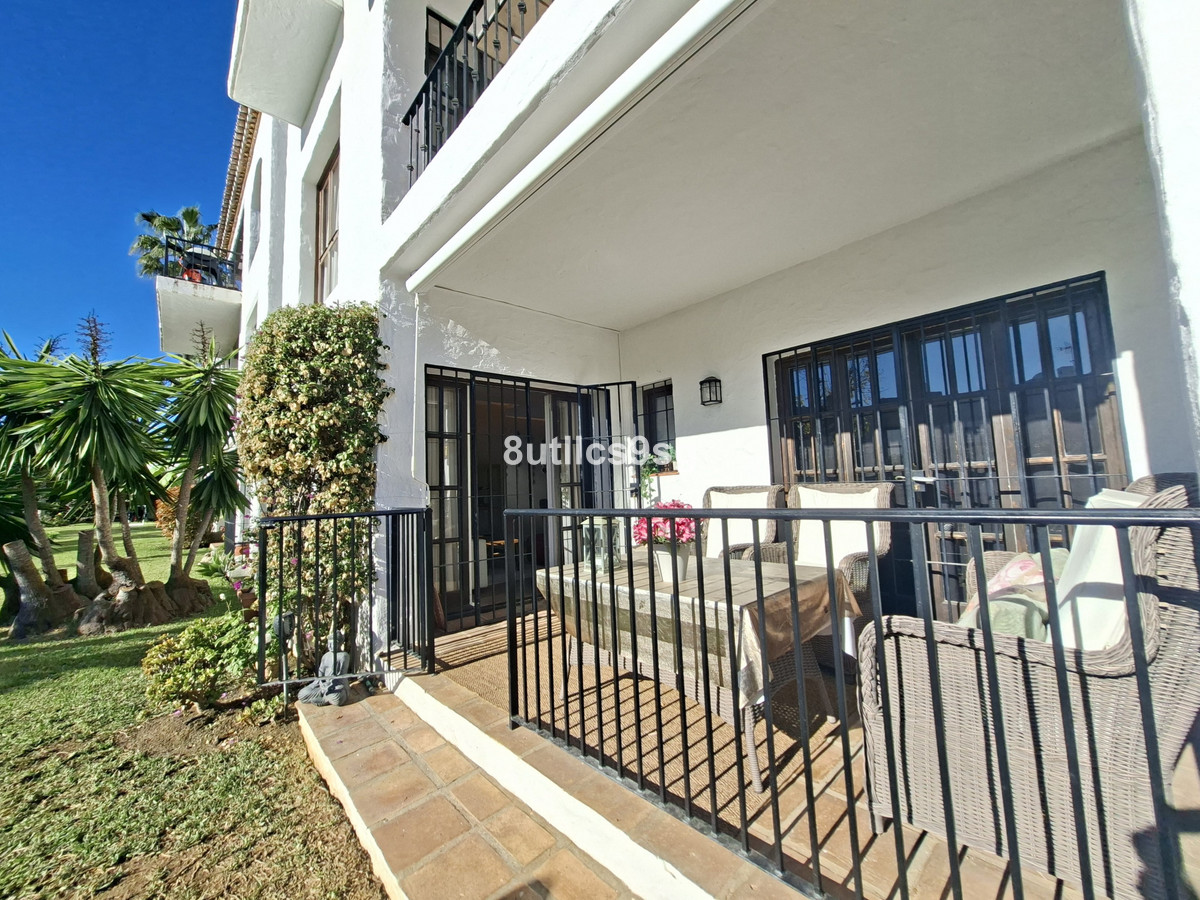 a9e170fa75d46dedffebca45ec2e2e0e - 37