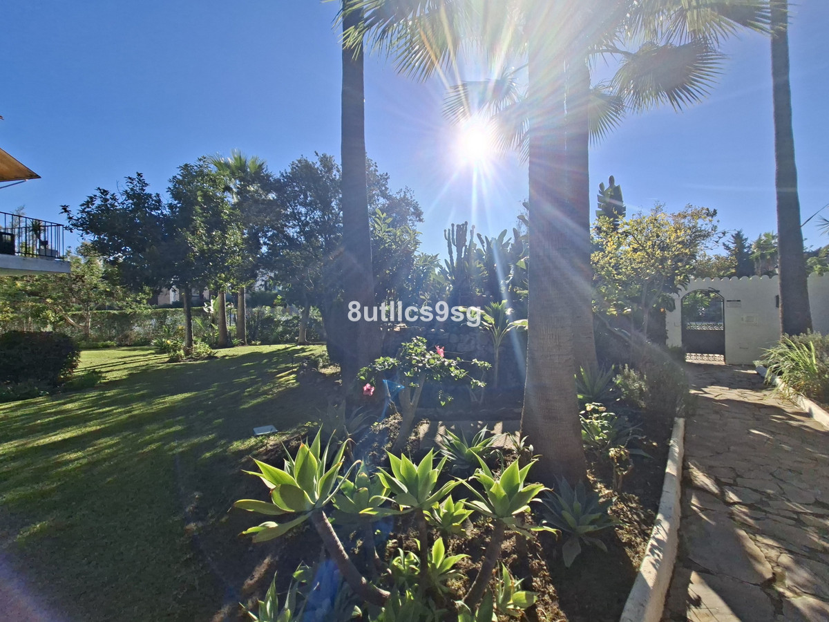 a9e170fa75d46dedffebca45ec2e2e0e - 47