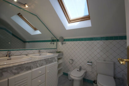 aa6f3628d51ac6f0b504f3e405b9b726 - 20