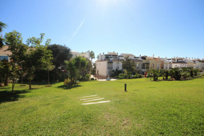 aa6f3628d51ac6f0b504f3e405b9b726 - 51