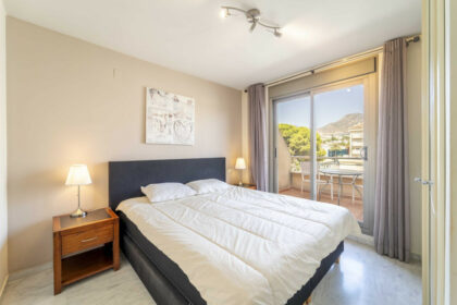 aaab17e53c91a8e1bbe725738da8d803 - 14