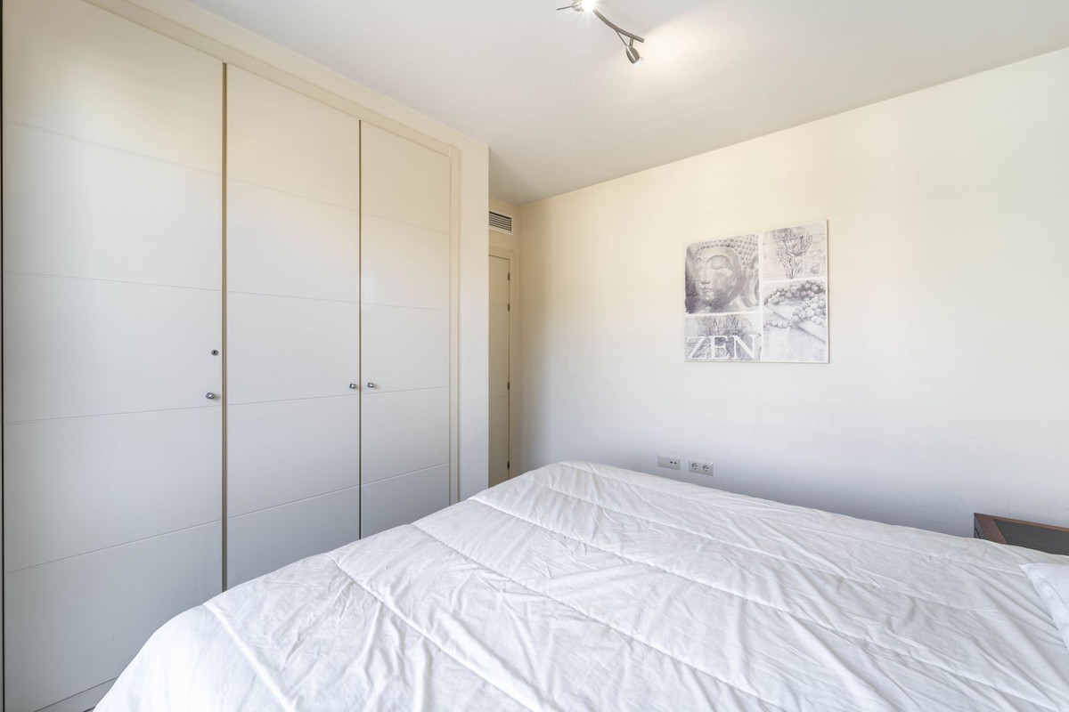 aaab17e53c91a8e1bbe725738da8d803 - 16