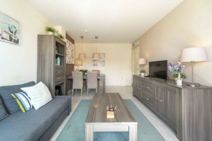 aaab17e53c91a8e1bbe725738da8d803 - 9